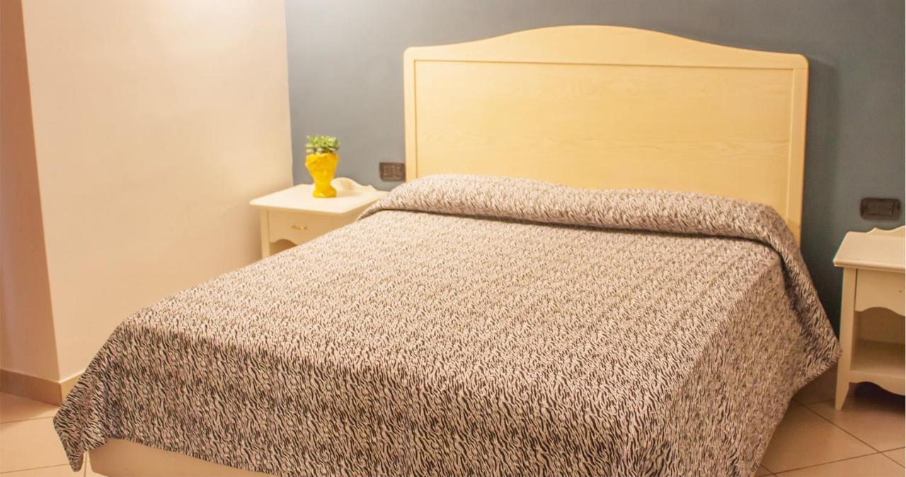 Hotel Serena Νάπολη Εξωτερικό φωτογραφία