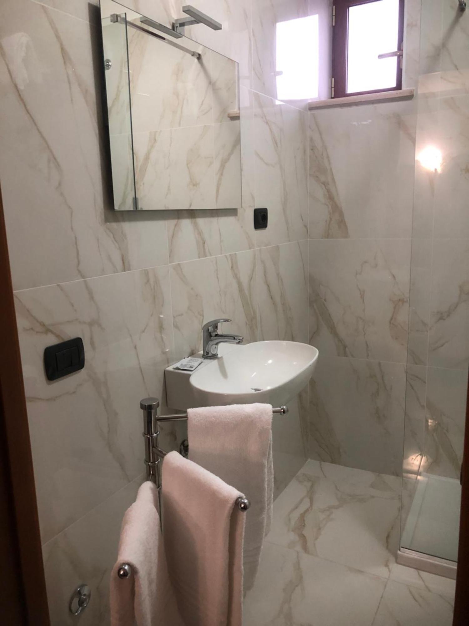 Hotel Serena Νάπολη Εξωτερικό φωτογραφία