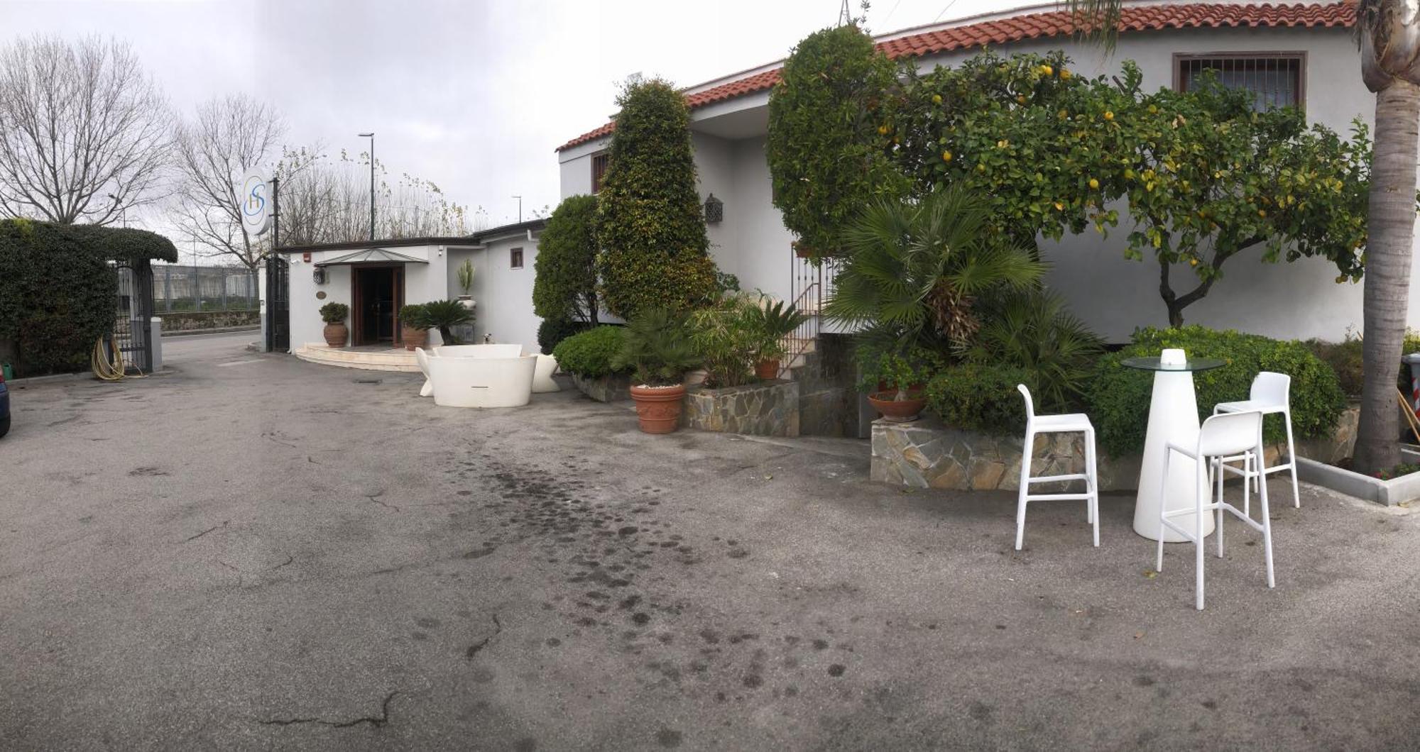 Hotel Serena Νάπολη Εξωτερικό φωτογραφία